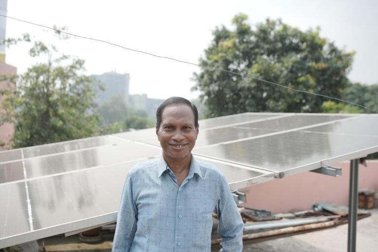 प्रधानमंत्री सूर्यघर मुफ्त बिजली योजनाः बचत, सुविधा और स्वच्छ ऊर्जा का संगम’…हर महीने का दो का बिल अब हुआ खत्म, सब कुछ चला सूरज की किरणों से’