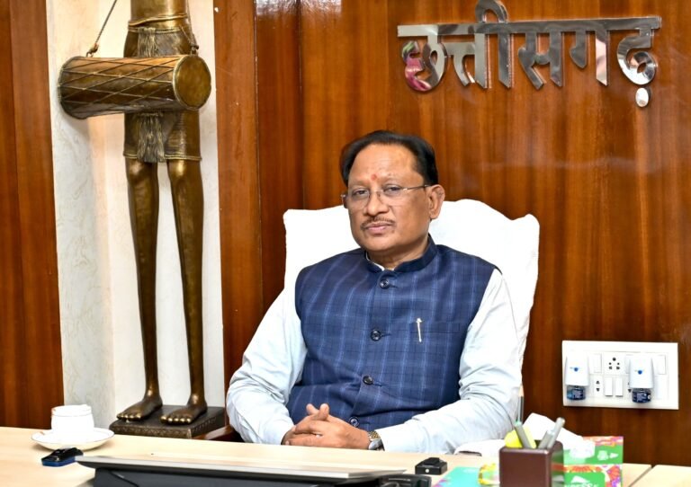 रायपुर : रायपुर सहित प्रमुख शहरों में रेल संचालन क्षमता दोगुनी करने की ऐतिहासिक योजना…..मुख्यमंत्री विष्णु देव साय ने कहा – यह निर्णय छत्तीसगढ़ के यात्रियों के लिए बड़ा तोहफ़ा, कनेक्टिविटी और आर्थिक गतिविधियाँ होंगी सुदृढ़