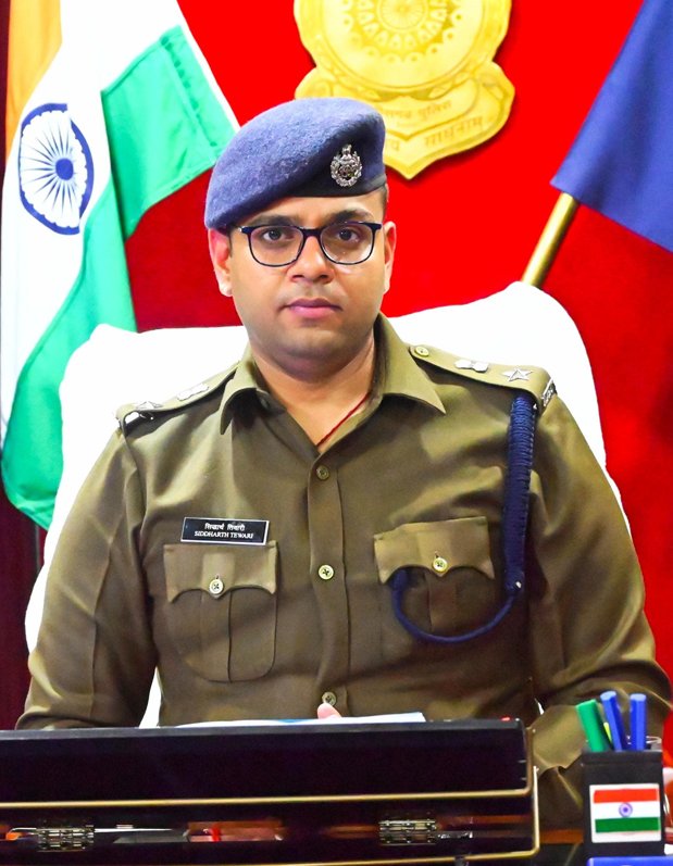 KORBA:-पुलिस अधीक्षक के निर्देश पर एक ही दिन में 44 प्रकरण दर्ज, 653.3 लीटर अवैध महुआ शराब जप्त 43 आरोपियों के विरुद्ध आबकारी एक्ट के तहत दंडात्मक कार्रवाई की गई ….आम नागरिकों से अपील है कि अवैध शराब से संबंधित किसी भी प्रकार की सूचना तत्काल पुलिस को दें।