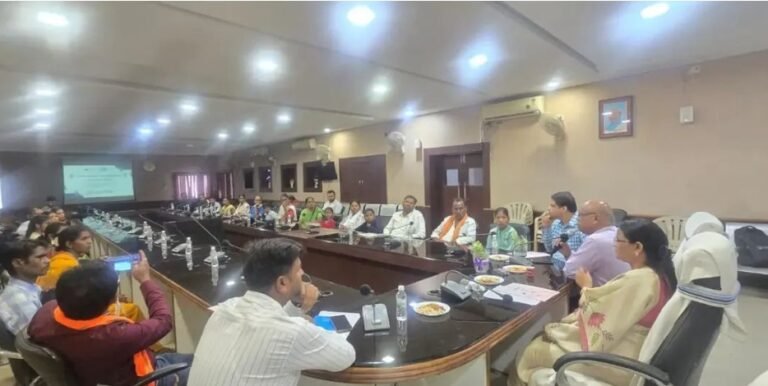 KORBA:-जिले में रोगी सहायता समूह की पहली जिला स्तरीय बैठक आयोजित….सिकल सेल और बाल-मधुमेह पर जागरूकता बढ़ाने दिया जोर