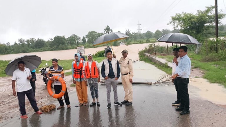 कोंडागांव में लगातार बारिश से नारंगी नदी उफान पर, पुल पर 1 फीट पानी, कोंडागांव-नारायणपुर मार्ग बंद