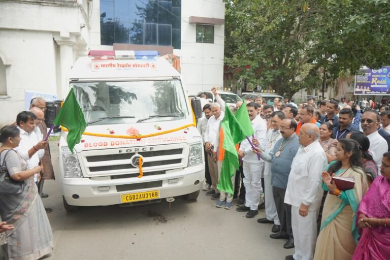KORBA :-उप मुख्यमंत्री अरुण साव ने ब्लड डोनेशन वैन को हरी झंडी दिखाकर किया रवाना….