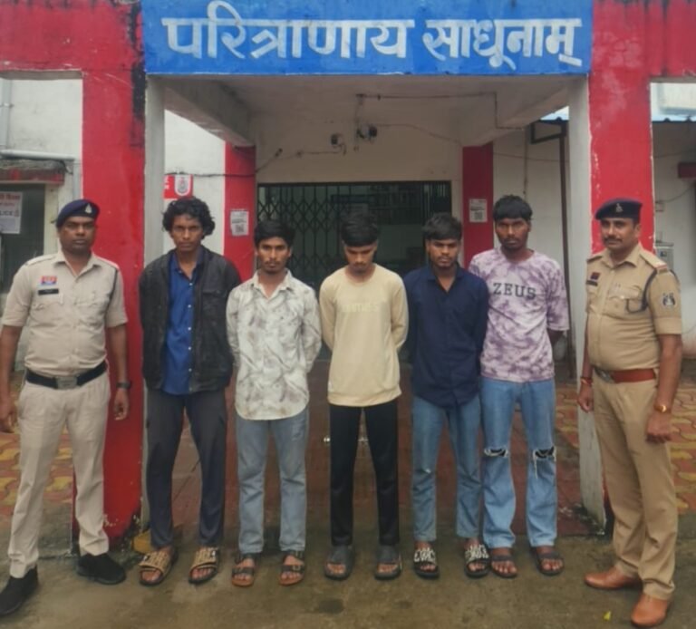 पुरानी रंजिश में युवक पर प्राणघातक हमला, 5 आरोपी गिरफ्तार, चाकू-पाइप-डंडा जब्त…..
