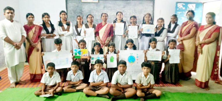 KORBA:-एचटीपीपी दर्री में ई-कचरा प्रबंधन पर जागरूकता अभियान, प्रतियोगिताओं में विद्यार्थियों ने दिखाई प्रतिभा