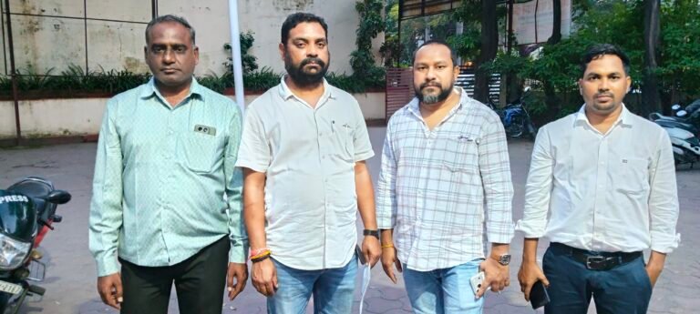 KORßA:-जनपद सदस्य संघ ने होर्डिंग लगाने की अनुमति मांगी…..जनपद पंचायत कार्यालय व कलेक्टोरेट के समीप होर्डिंग लगाने निगम आयुक्त को सौंपा आवेदन